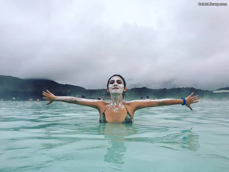 Isabelle Fuhrman photo 8 of 488