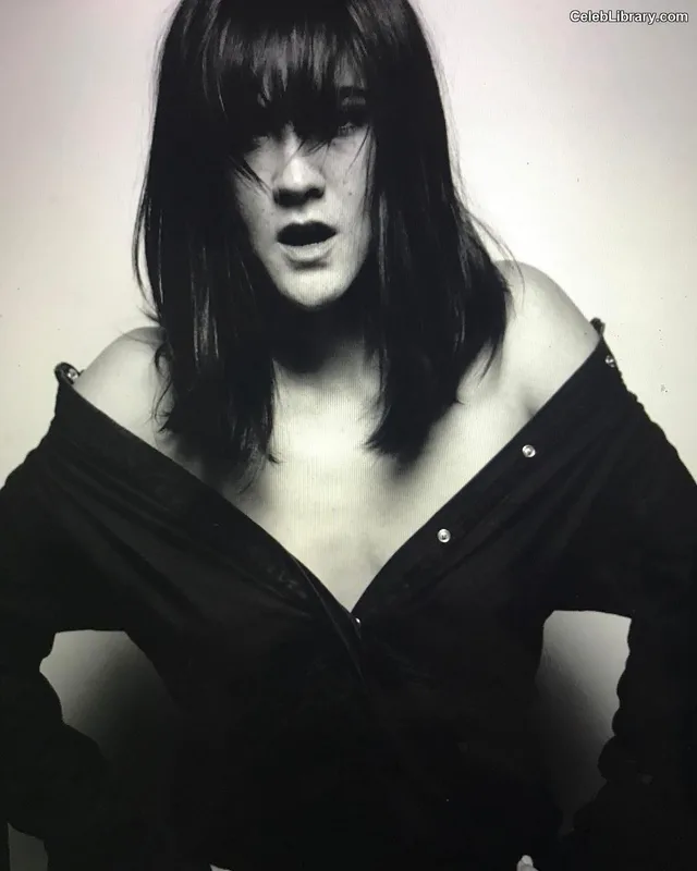 Isabelle Fuhrman photo 17 of 488