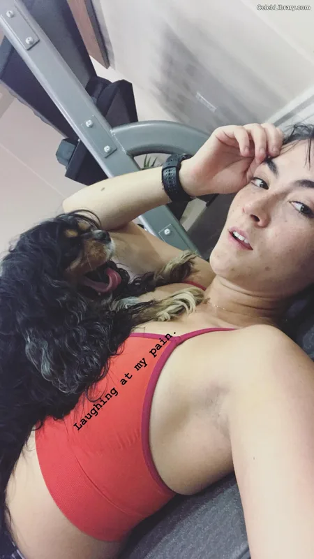 Isabelle Fuhrman photo 2 of 488