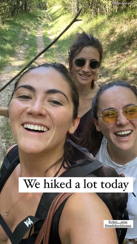 Isabelle Fuhrman photo 15 of 488