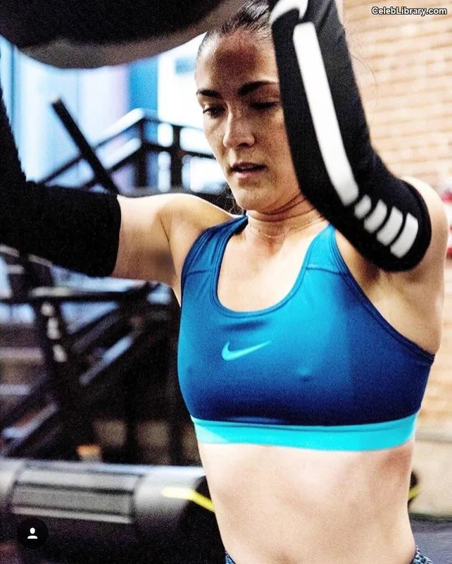 Isabelle Fuhrman photo 24 of 488