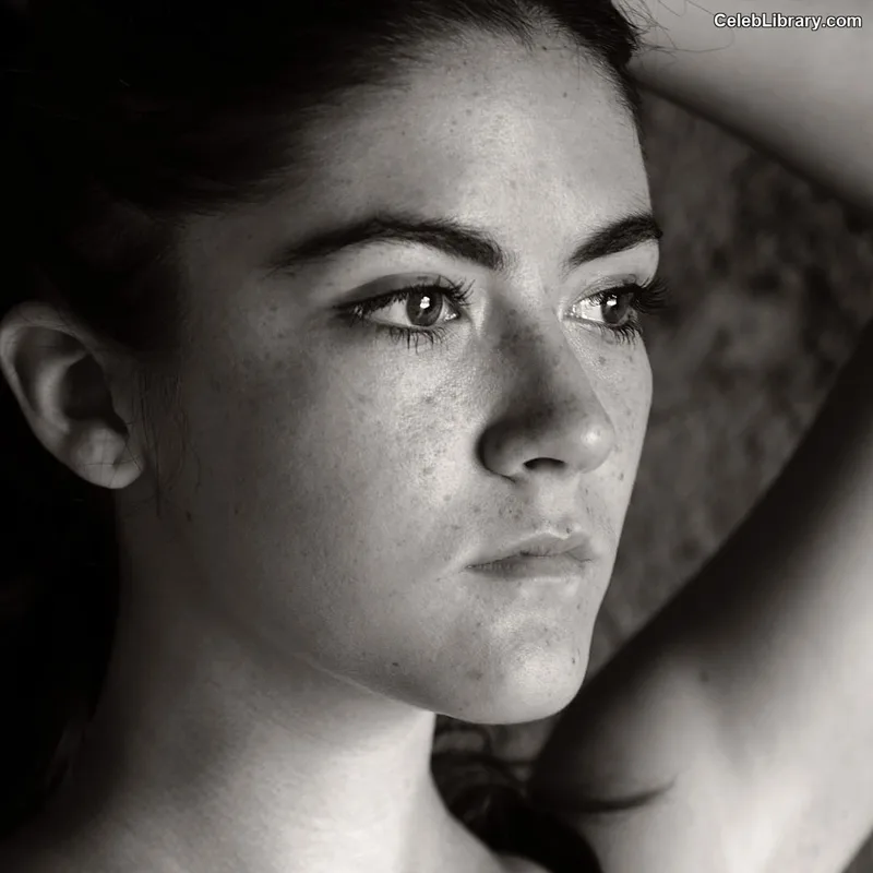 Isabelle Fuhrman photo 17 of 488