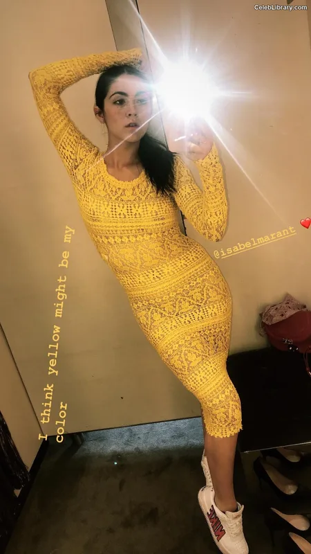 Isabelle Fuhrman photo 22 of 488