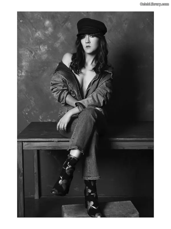 Isabelle Fuhrman photo 17 of 488