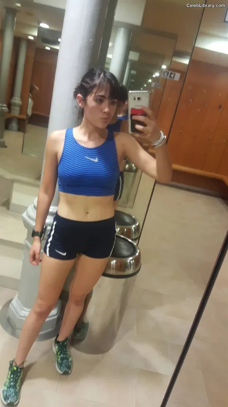 Isabelle Fuhrman photo 24 of 488