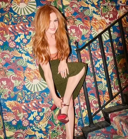 Isla Fisher photo 21 of 434