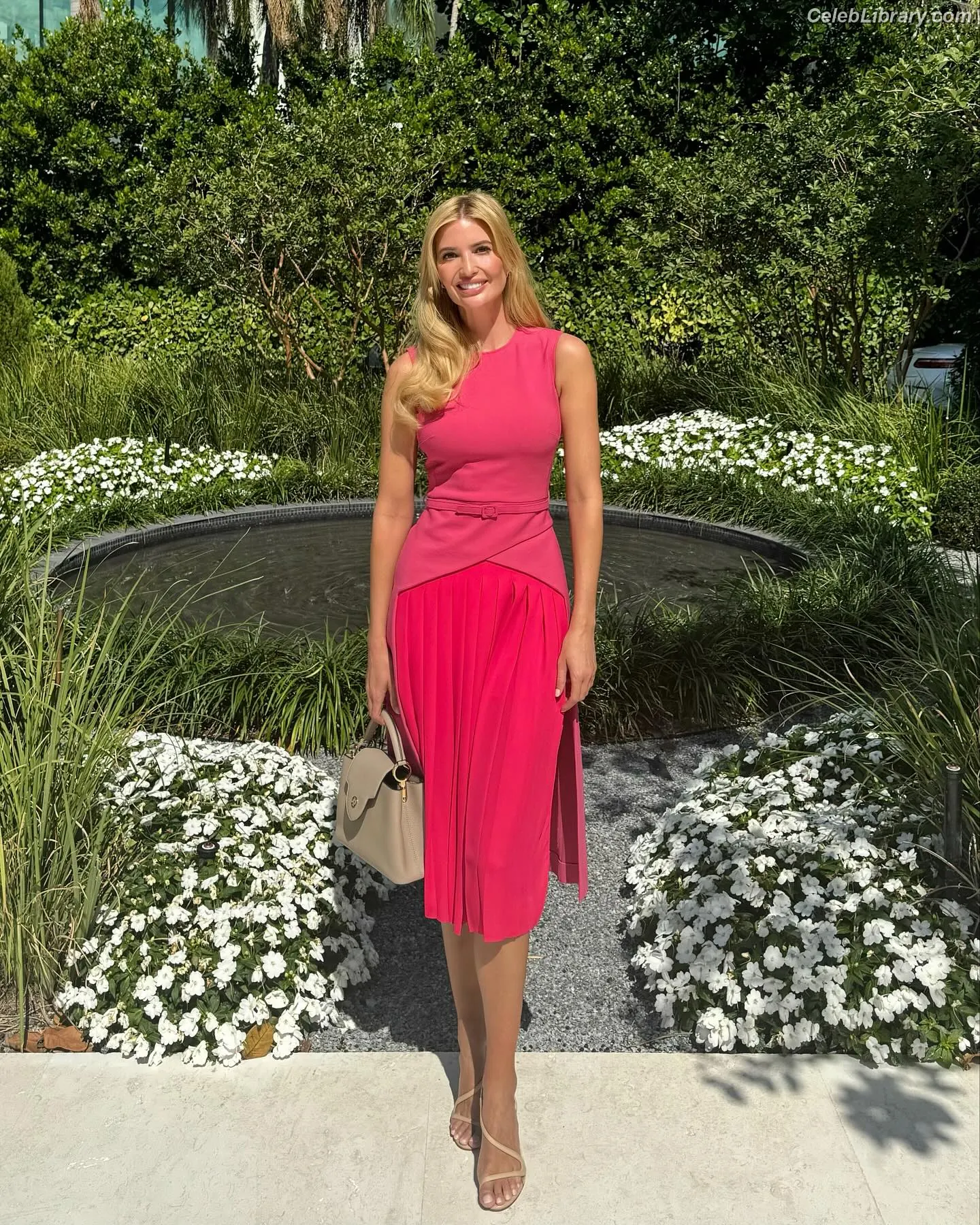 Ivanka Trump photo 8 of 680