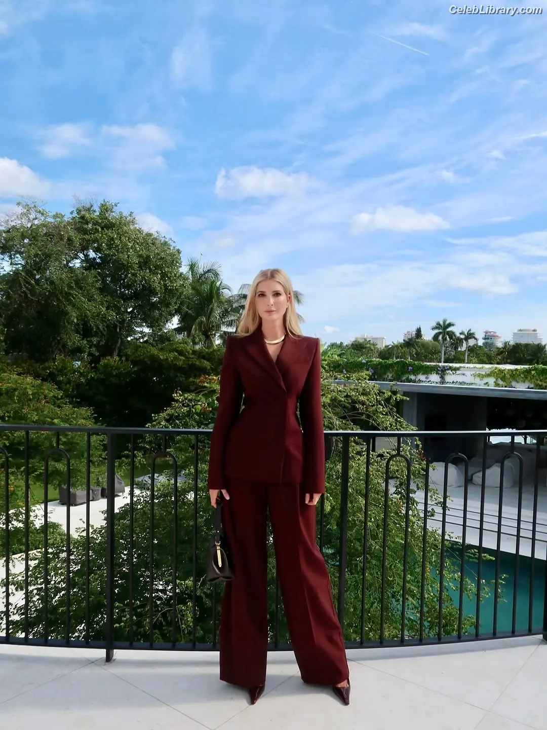 Ivanka Trump photo 18 of 680
