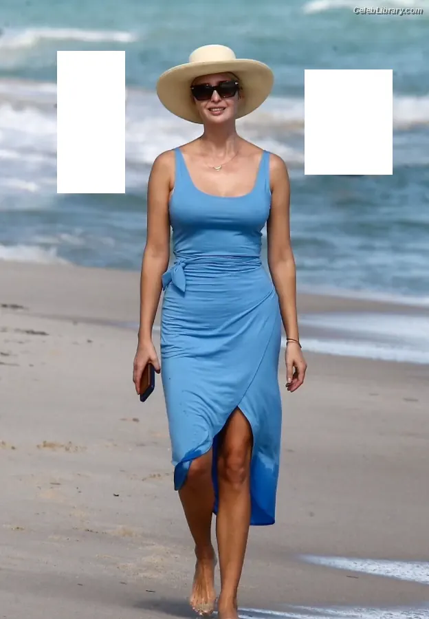 Ivanka Trump photo 11 of 680
