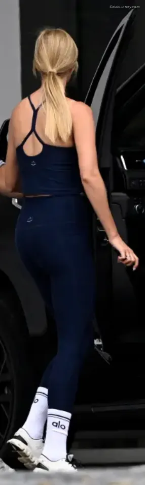 Ivanka Trump photo 3 of 680