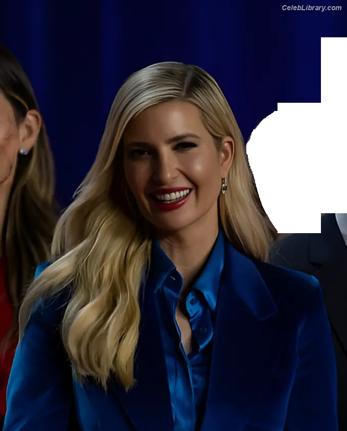Ivanka Trump photo 10 of 680