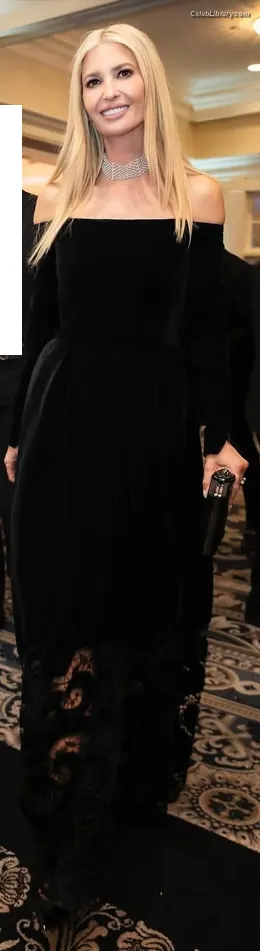 Ivanka Trump photo 10 of 680