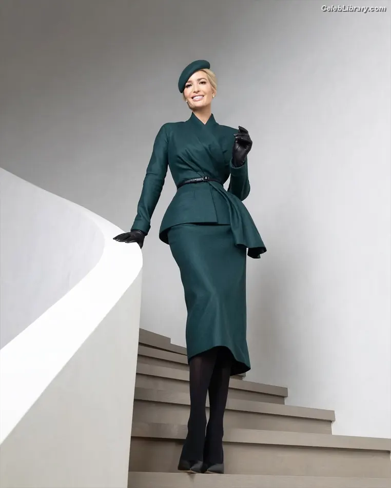 Ivanka Trump photo 5 of 680