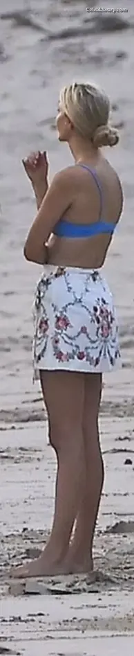 Ivanka Trump photo 10 of 680