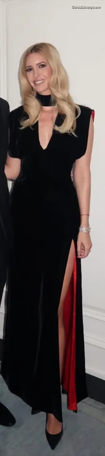 Ivanka Trump photo 22 of 680