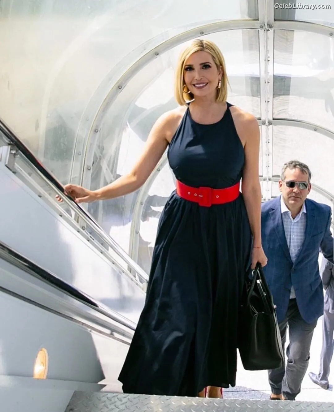 Ivanka Trump photo 12 of 680