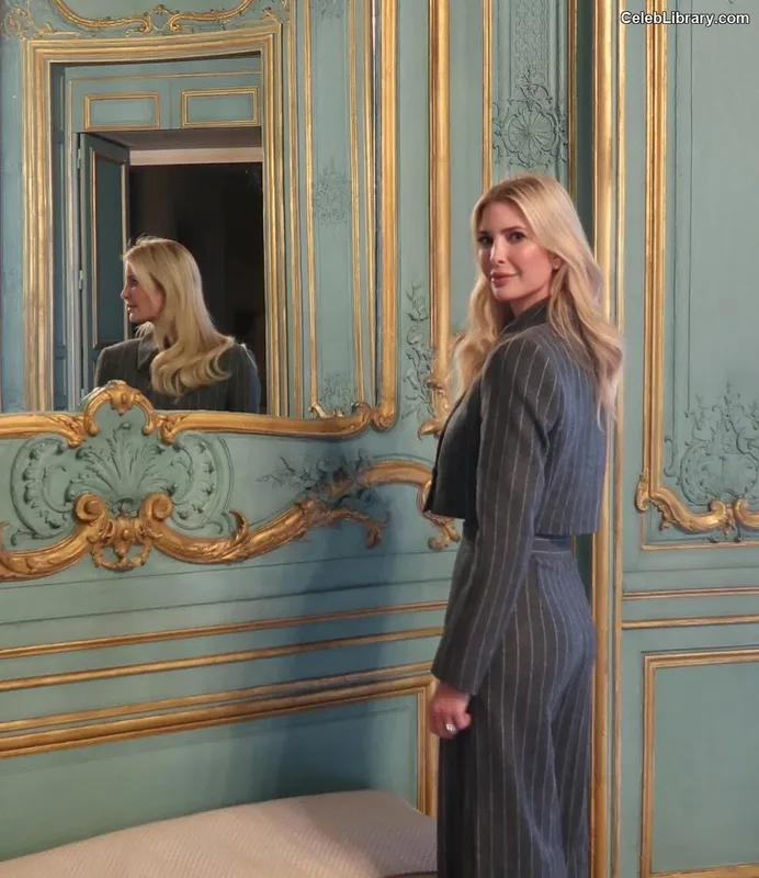 Ivanka Trump photo 23 of 681
