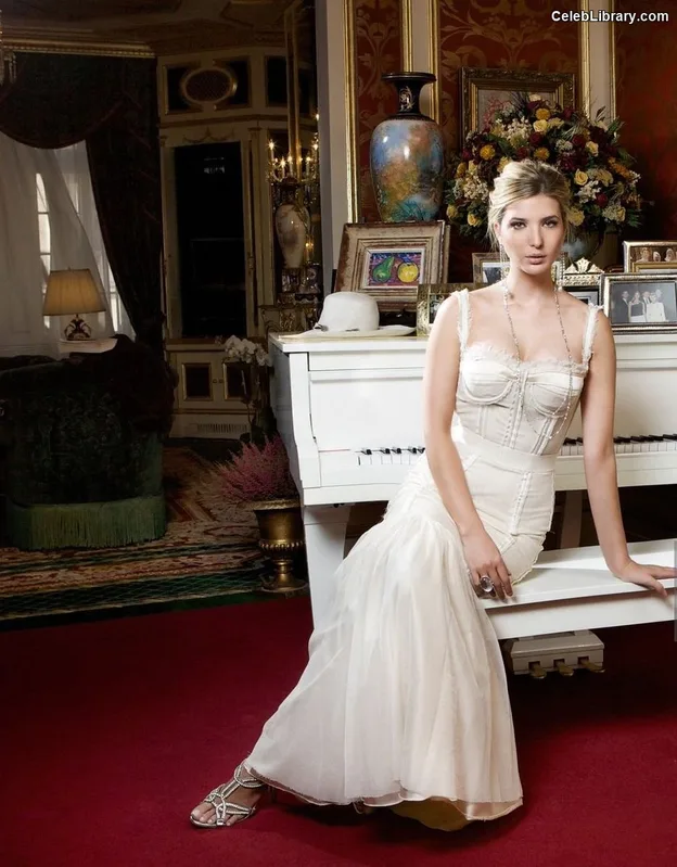 Ivanka Trump photo 2 of 681