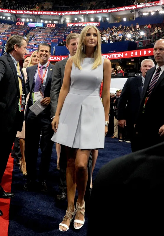 Ivanka Trump photo 10 of 681
