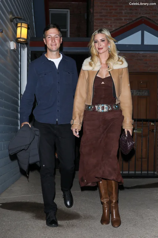 Ivanka Trump photo 3 of 681
