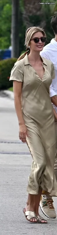 Ivanka Trump photo 21 of 681
