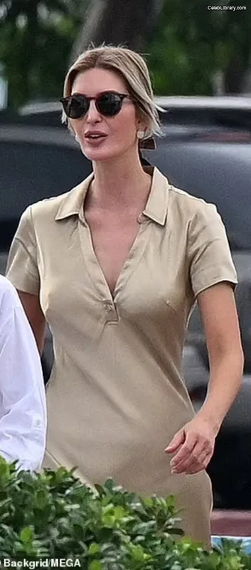 Ivanka Trump photo 4 of 681