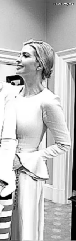 Ivanka Trump photo 21 of 681