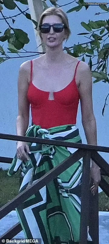 Ivanka Trump photo 24 of 681