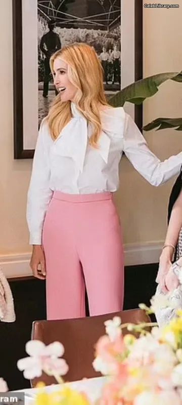 Ivanka Trump photo 18 of 681