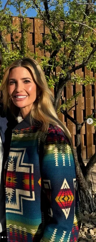 Ivanka Trump photo 12 of 681