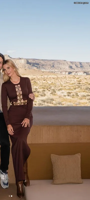 Ivanka Trump photo 17 of 681