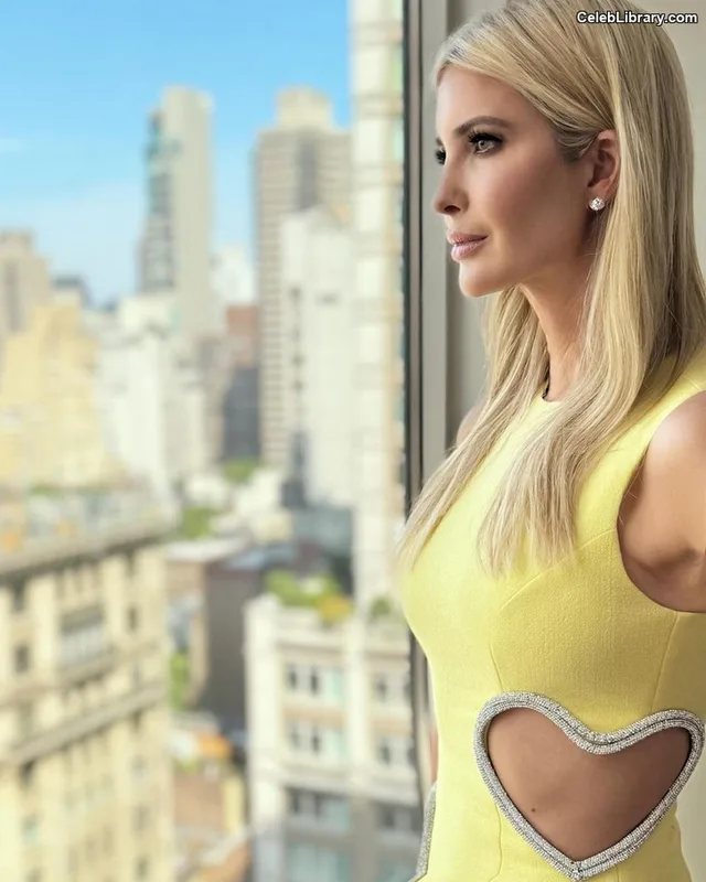Ivanka Trump photo 15 of 681