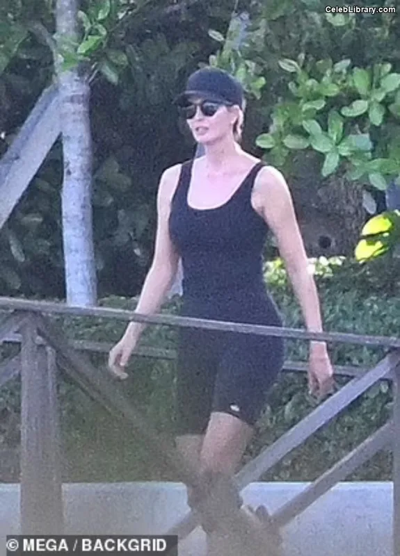 Ivanka Trump photo 19 of 681