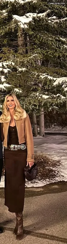 Ivanka Trump photo 22 of 681