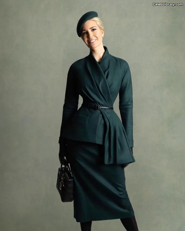 Ivanka Trump photo 24 of 681