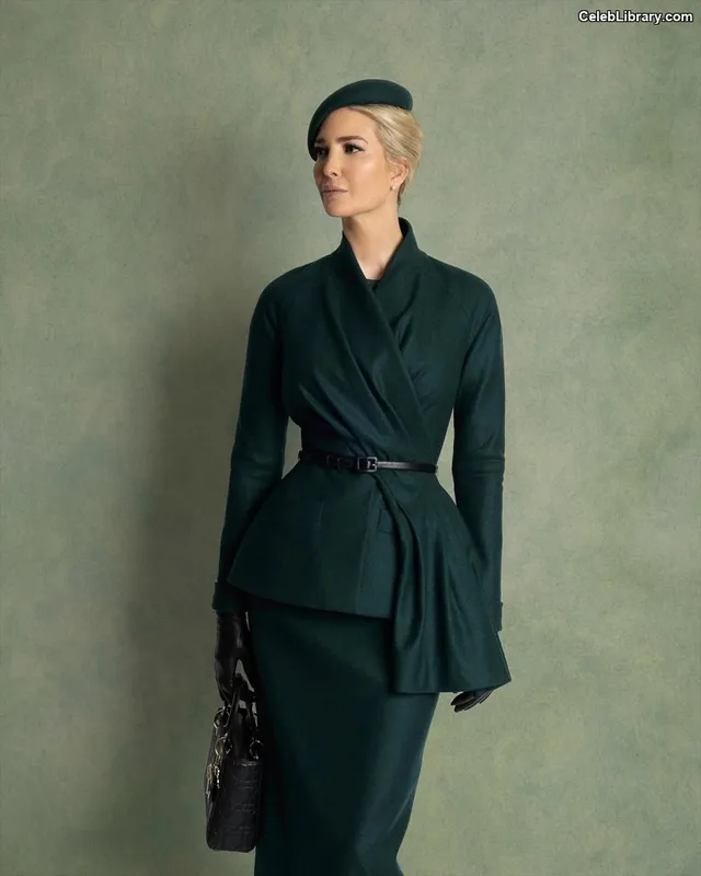 Ivanka Trump photo 2 of 681