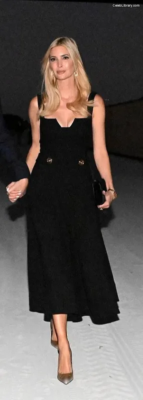 Ivanka Trump photo 6 of 681