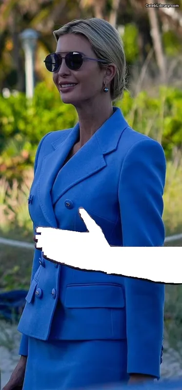 Ivanka Trump photo 9 of 681