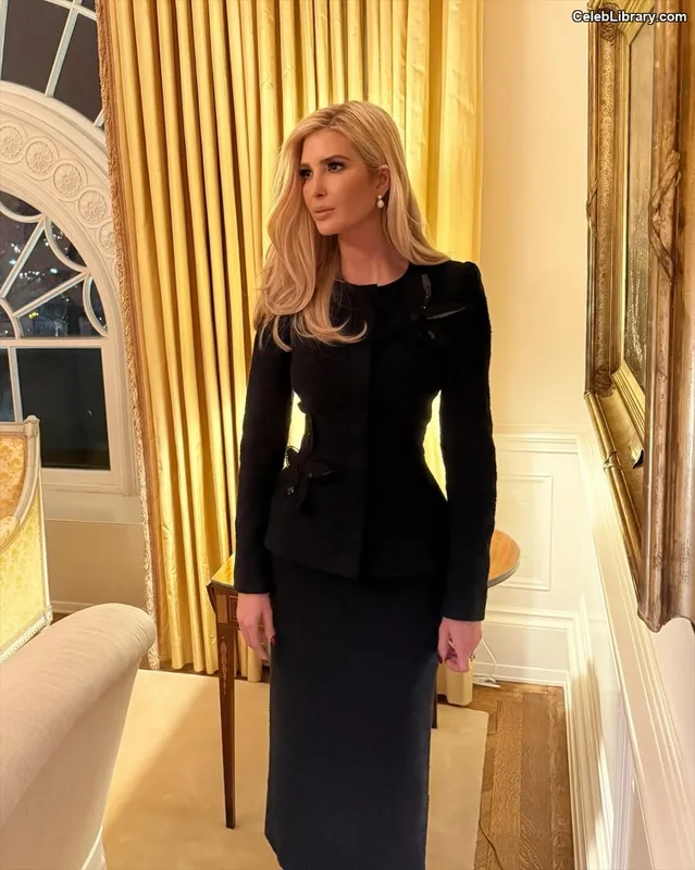 Ivanka Trump photo 15 of 681