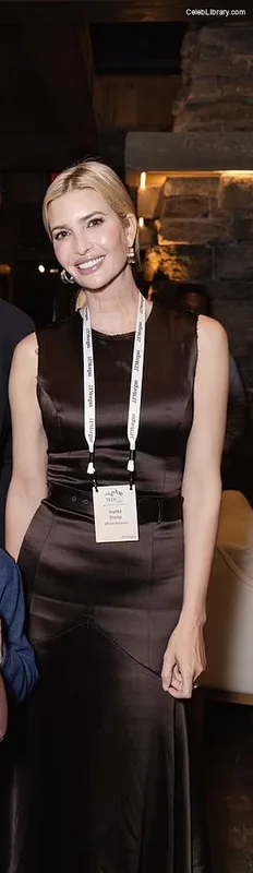 Ivanka Trump photo 3 of 681