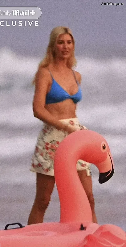 Ivanka Trump photo 11 of 681