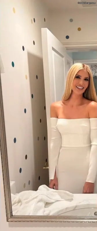 Ivanka Trump photo 8 of 681