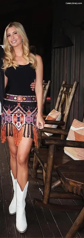 Ivanka Trump photo 7 of 681