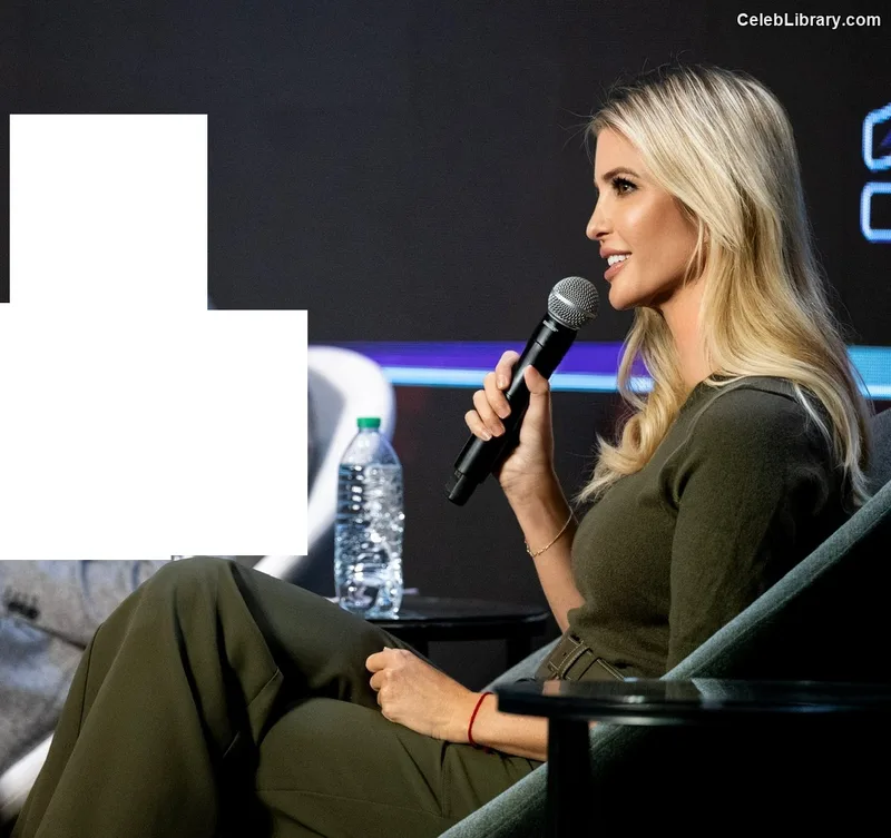 Ivanka Trump photo 9 of 681
