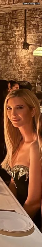 Ivanka Trump photo 19 of 681