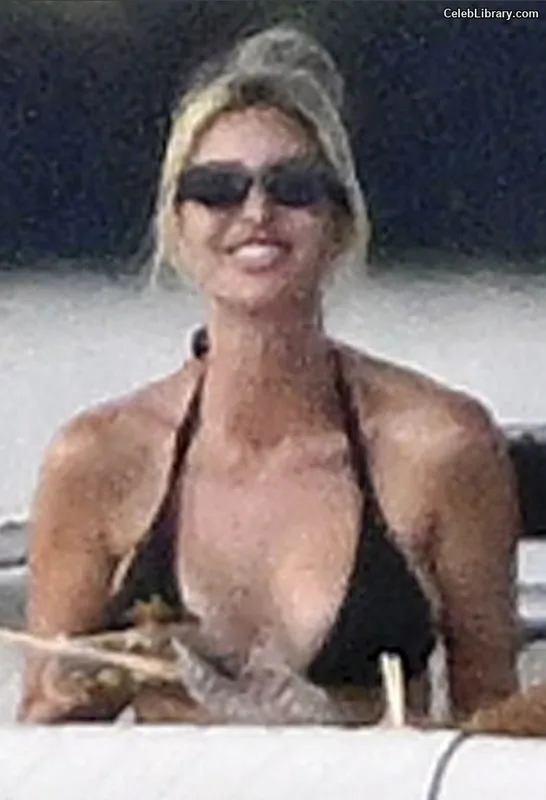 Ivanka Trump photo 21 of 681