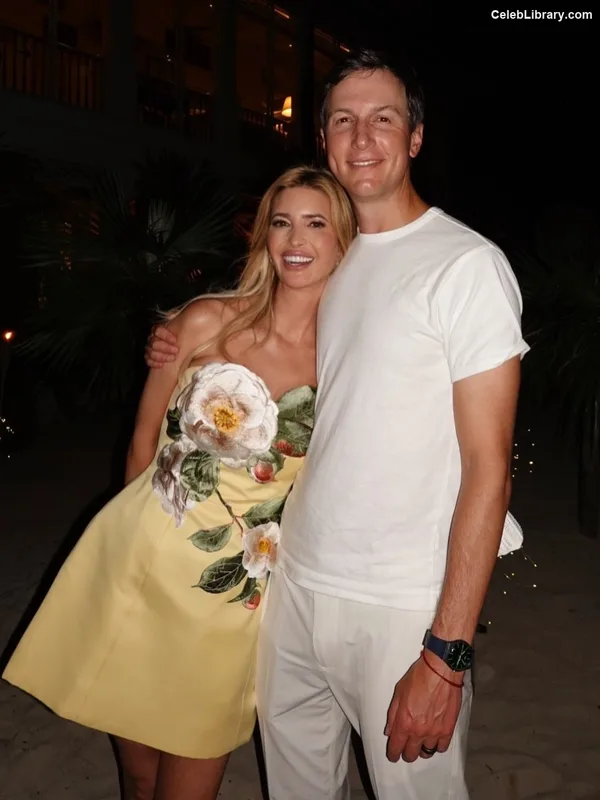 Ivanka Trump photo 17 of 681