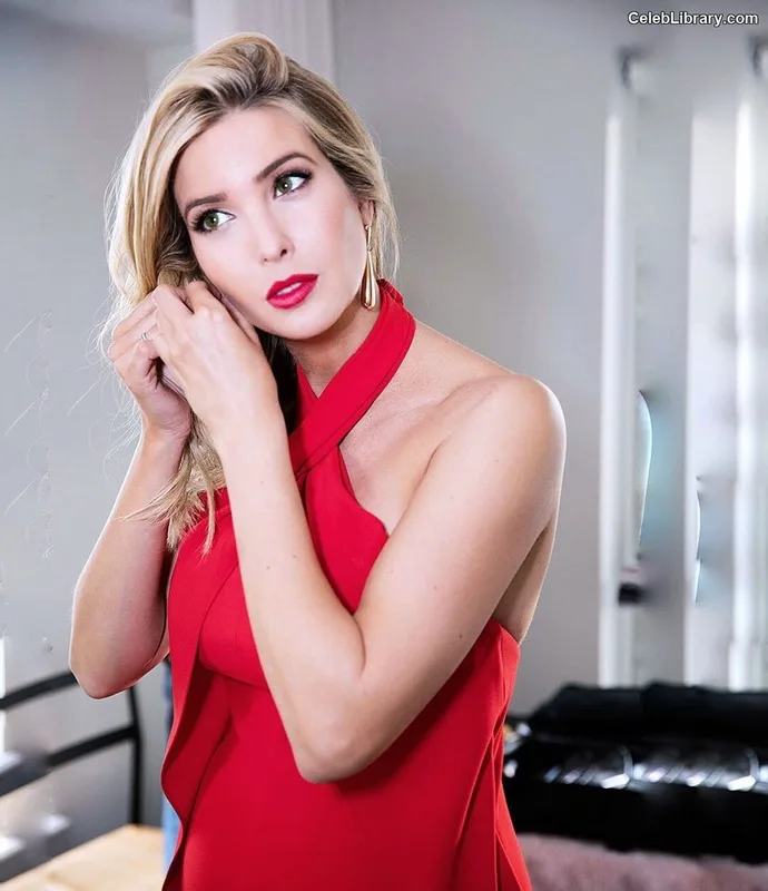 Ivanka Trump photo 6 of 681