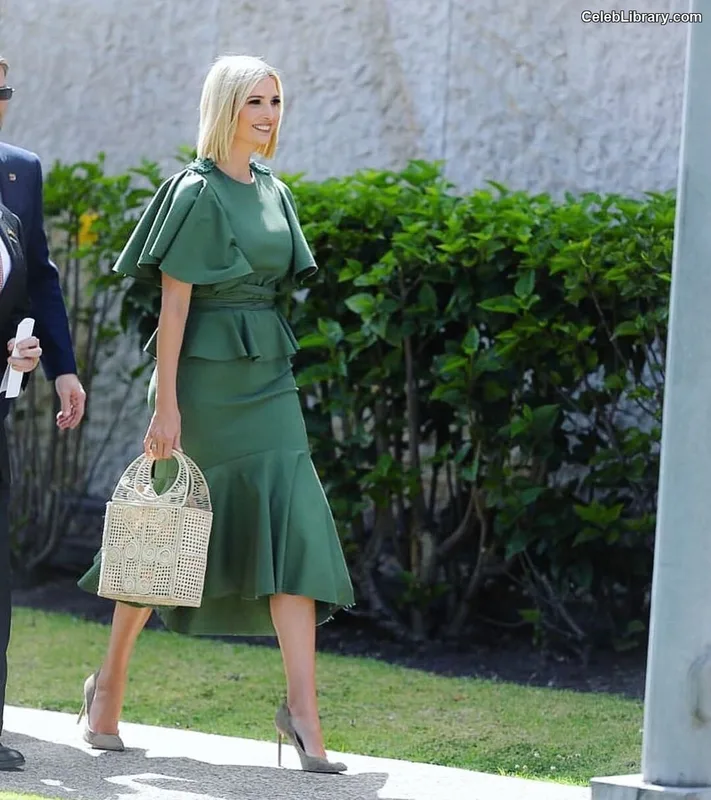 Ivanka Trump photo 11 of 681