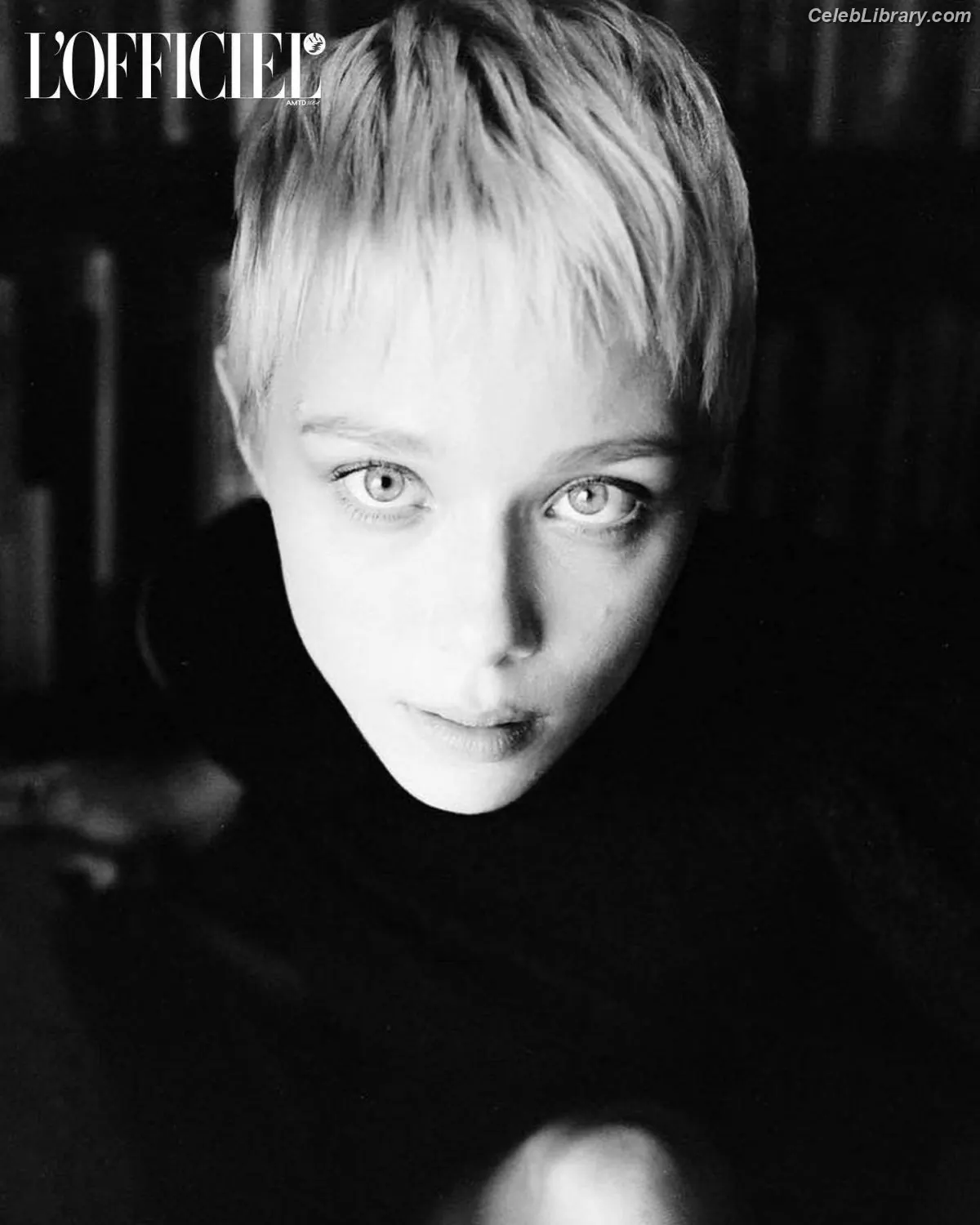 Ivanna Sakhno photo 9 of 110
